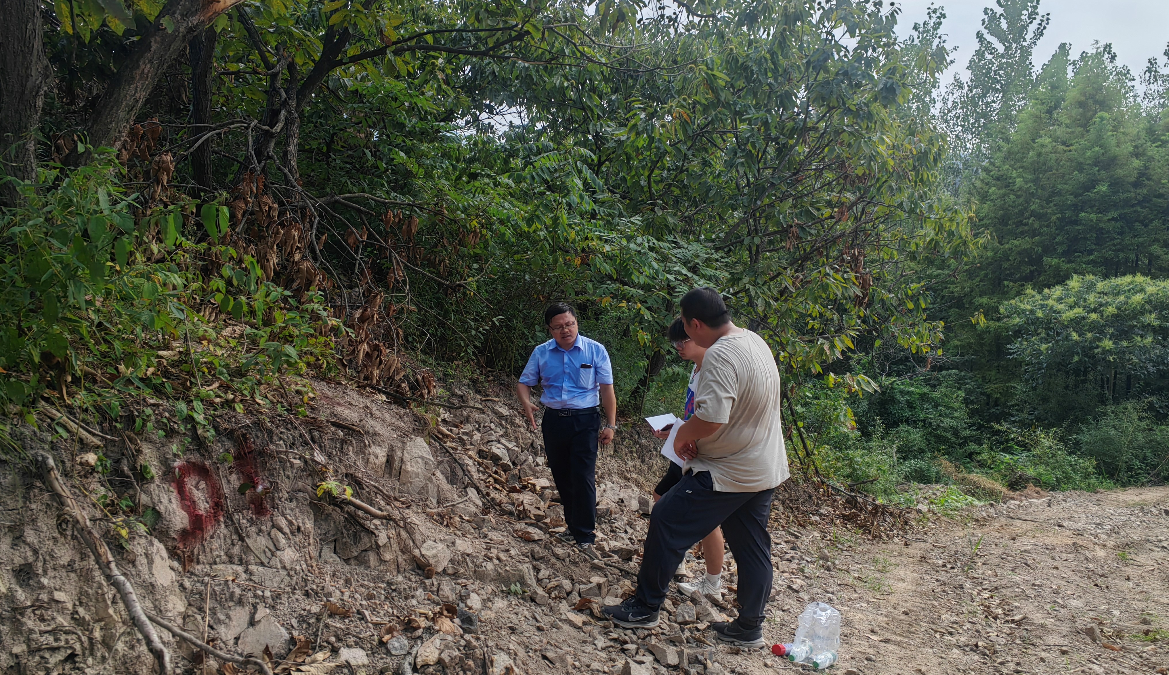 江苏常州地质工程勘察院-全电机器人智能控制原材料输送项目图1 (2).jpg